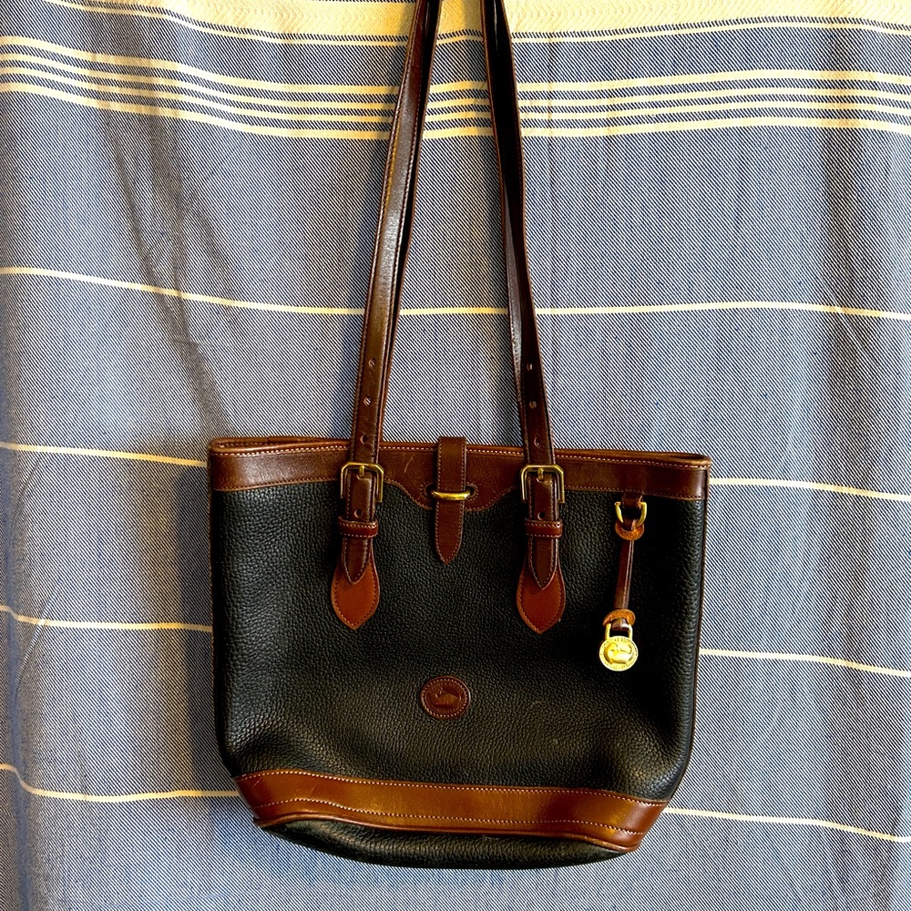 Vintage Dooney and Burke purse